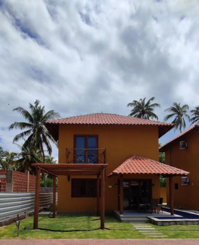 Casa em Condomínio beira-mar